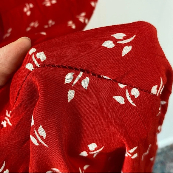 Faithfull The Brand Womens 4 S Red White Mallory Floral Short Sleeve Jumpsuit - Picture 9 of 16